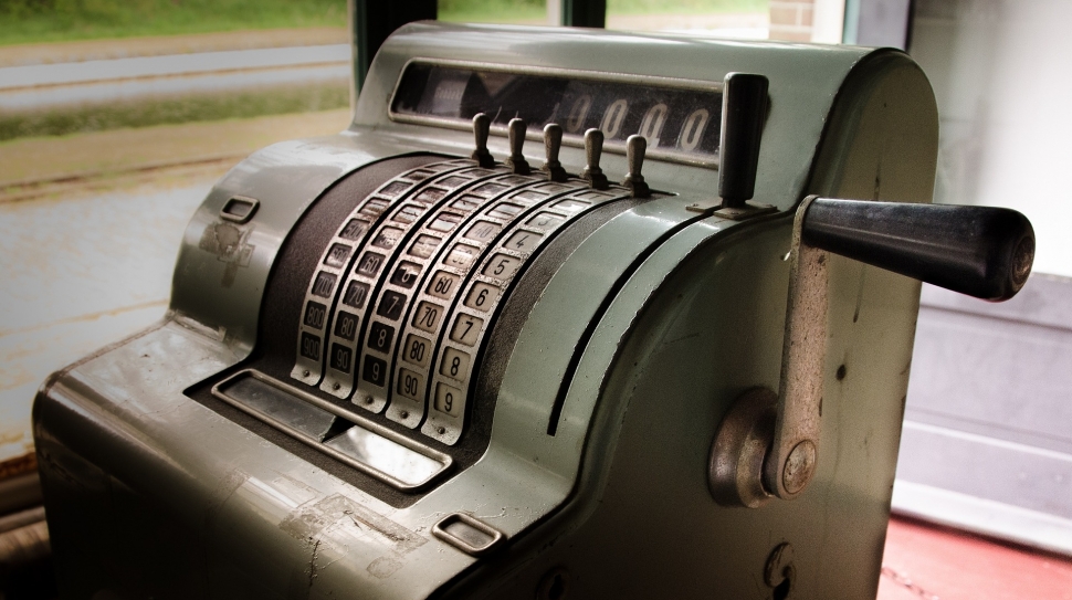 register-810546_1920